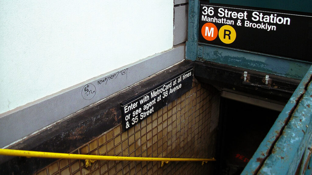 brooklyn_subway_station_shooting_1